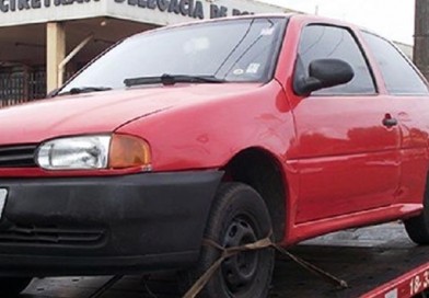 Carro furtado em Paraguaçu é localizado em Cândido Mota