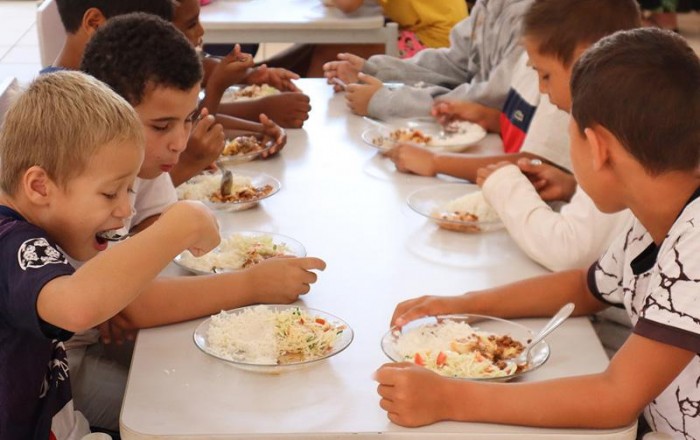 Alimentação no Prato – Nova edição é realizada em escola municipal