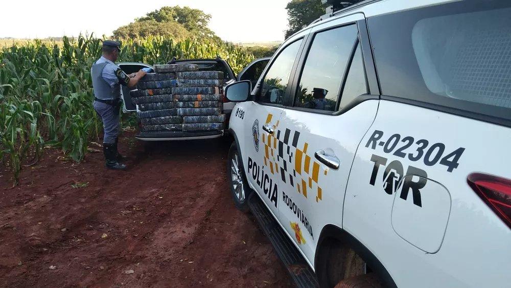 Homem é preso com mais de 300 tabletes de maconha em rodovia de Paraguaçu Paulista